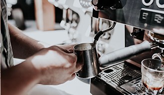 "Khách Hàng Là Ông Chủ" — Cam Kết Của Danh Phát